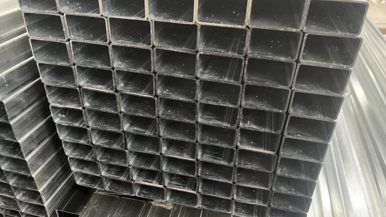 30×50×1.8 Galvanized Rectangular Tube product image