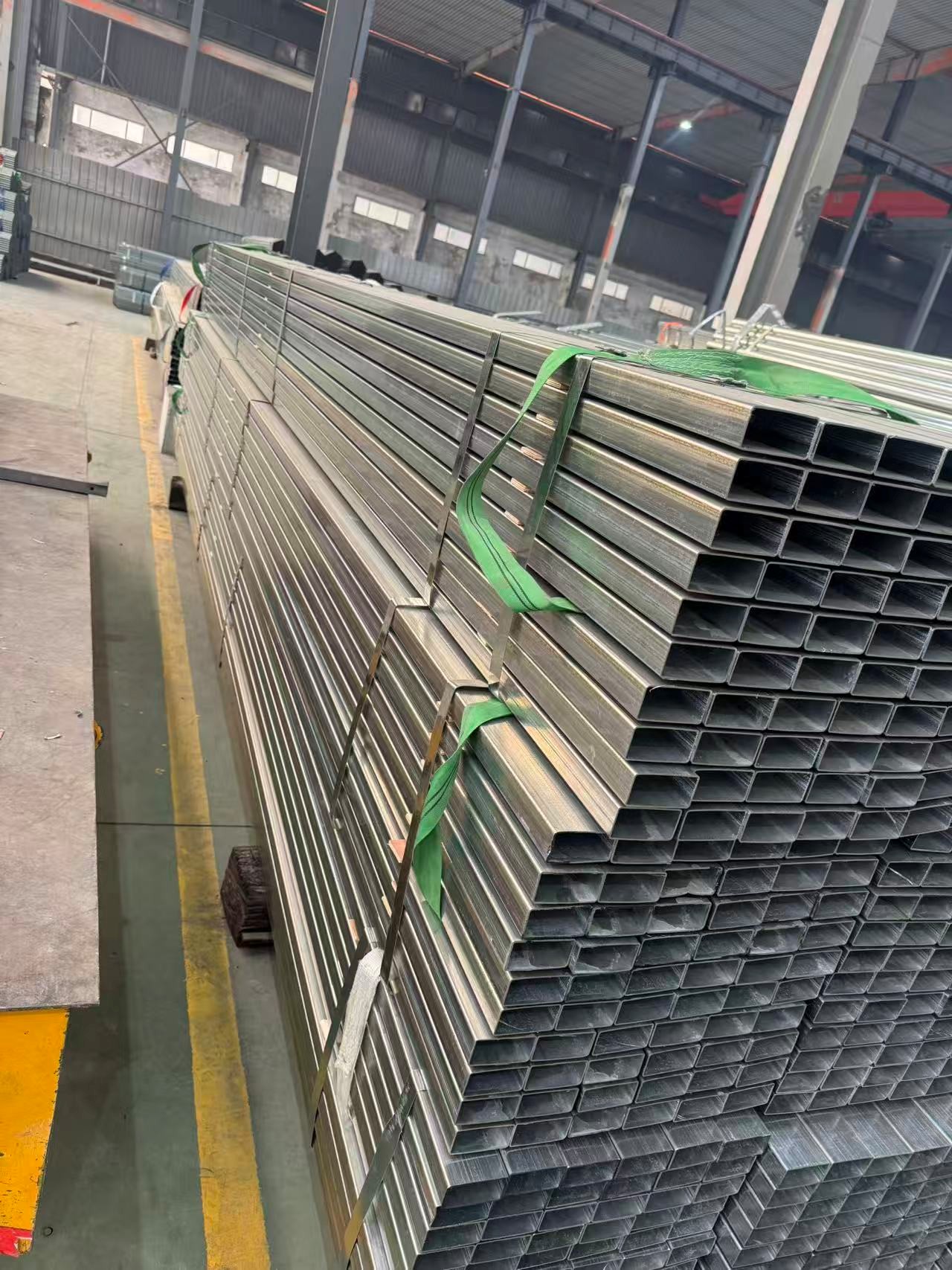 40×80×1.6 Galvanized Rectangular Tube gallery image 2