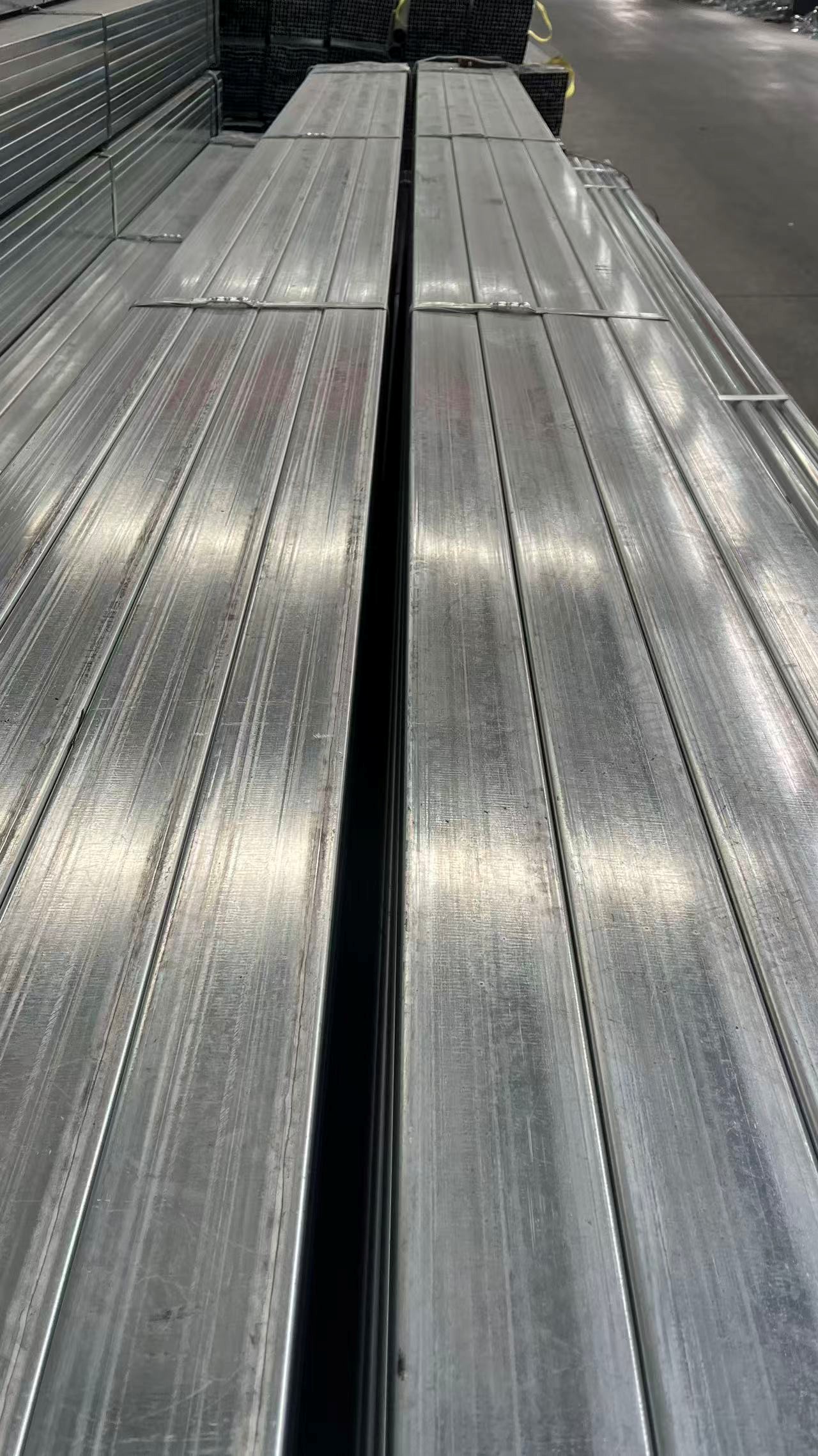 50×100 Galvanized Rectangular Tube gallery image 2