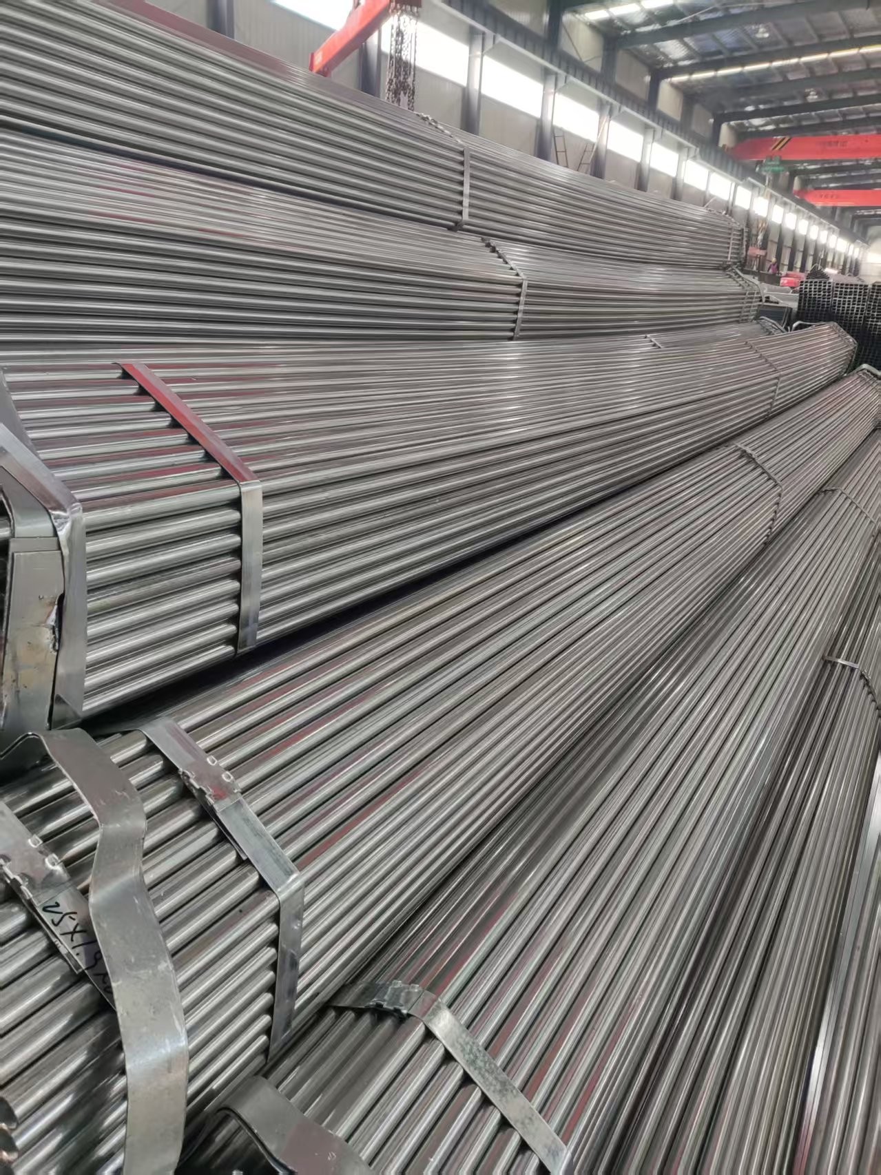 6-point 1.9mm Galvanized Round Pipe product image